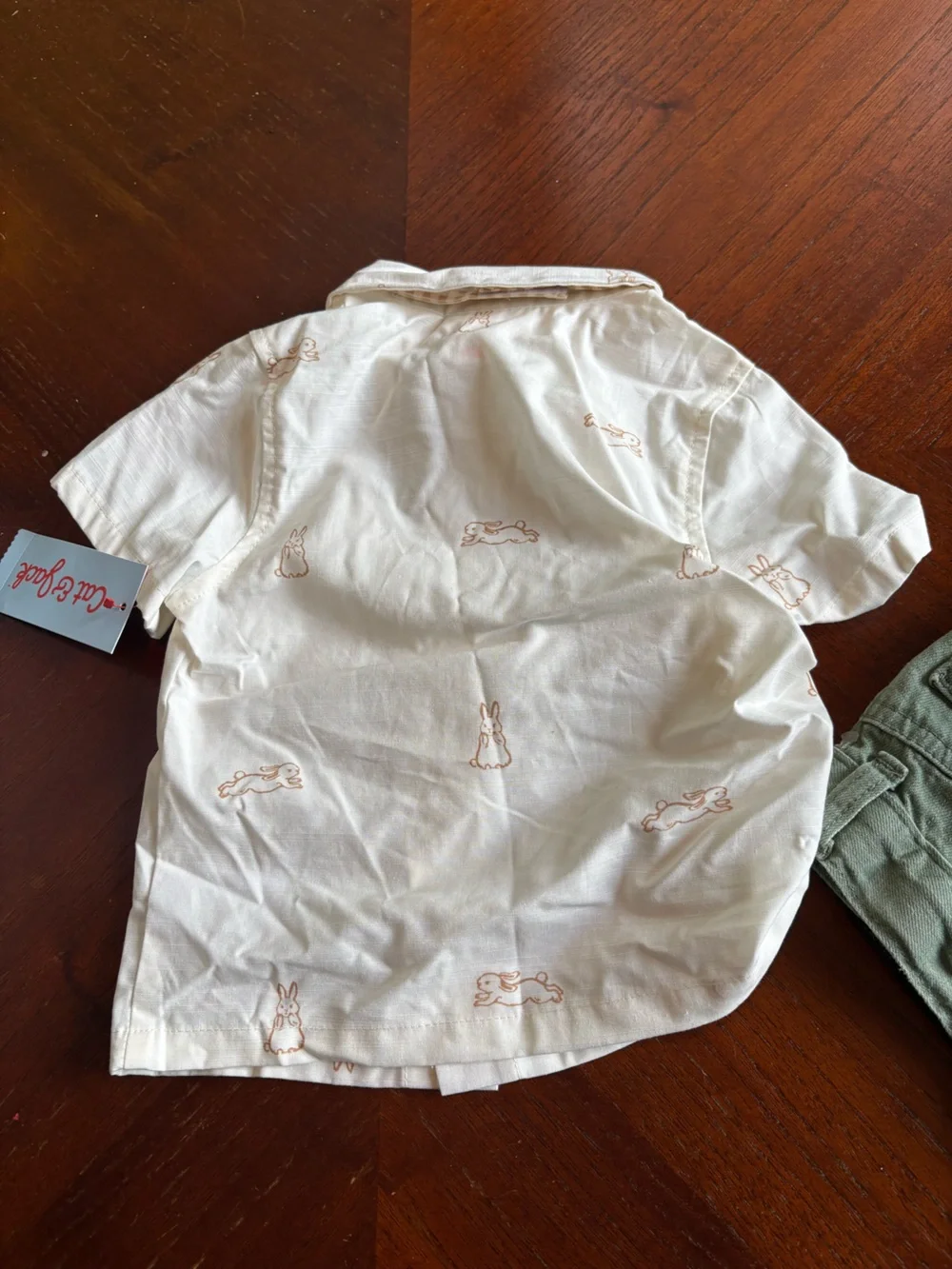 NWT Cat & Jack Cream Button-Up Shirt with Tan Bunny Print 2 piece set TR127